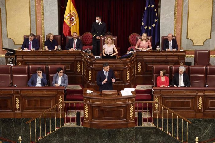 El presidente del Gobierno, Pedro Sánchez, interviene durante la primera jornada de la 26 edición del Debate sobre el Estado de la Nación