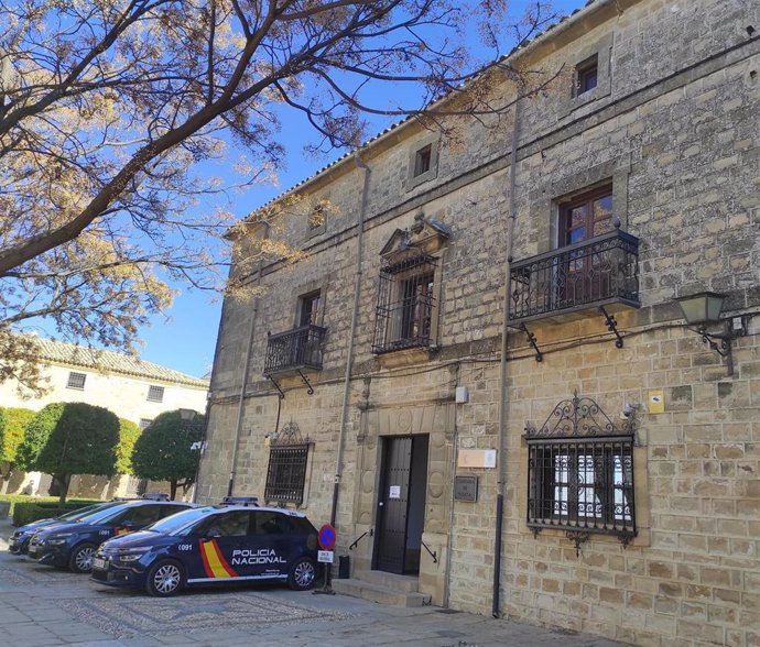 Archivo - Comisaría de la Policía Nacional en Úbeda.