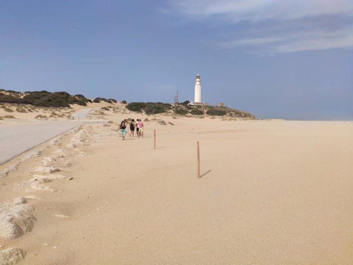 Balizas colocadas en el Tombo de Trafalgar