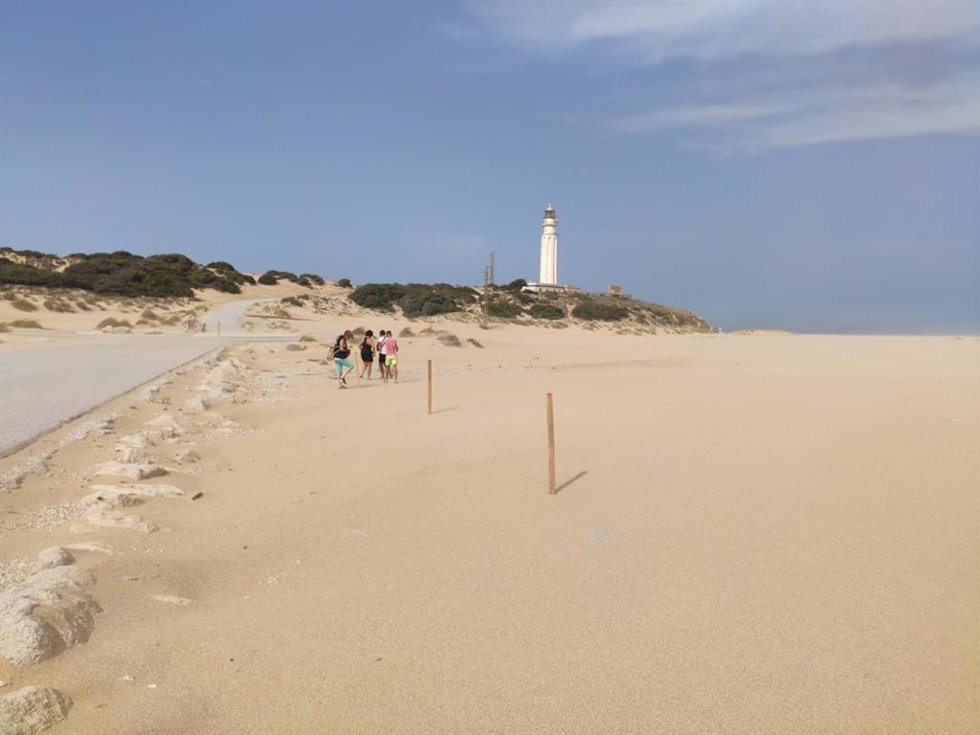 Balizas colocadas en el Tombo de Trafalgar