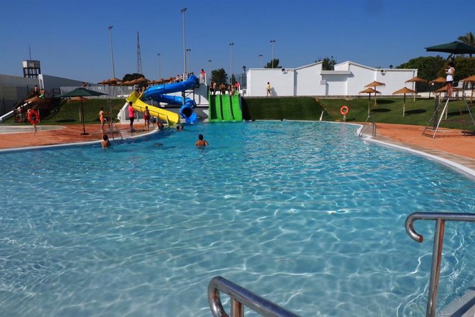 El Parque Acuático de Palos de la Frontera (Huelva) abre sus puertas con importantes novedades.