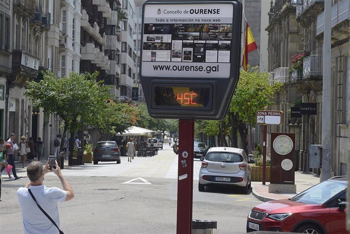 Ourense, en alerta roja por altas temperaturas. 12/07/2022