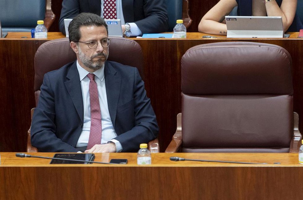 Archivo - El consejero de Economía, Hacienda y Empleo de la Comunidad de Madrid, Javier Fernández-Lasquetty, en una sesión plenaria, en la Asamblea de Madrid, a 19 de mayo de 2022, en Madrid (España).