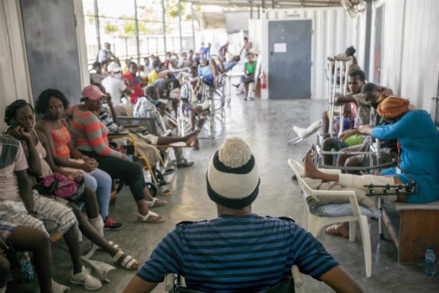 Archivo - Pacientes en un hospital de Médicos Sin Fronteras (MSF) en Haití