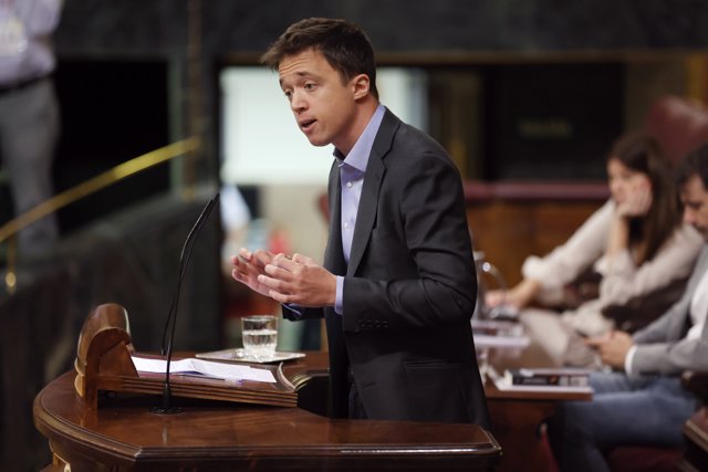 El portavoz de Más País, Íñigo Errejón, interviene en la segunda jornada de la 26 edición del Debate sobre el Estado de la Nación, en el Congreso de los Diputados, a 13 de julio de 2022, en Madrid (España).