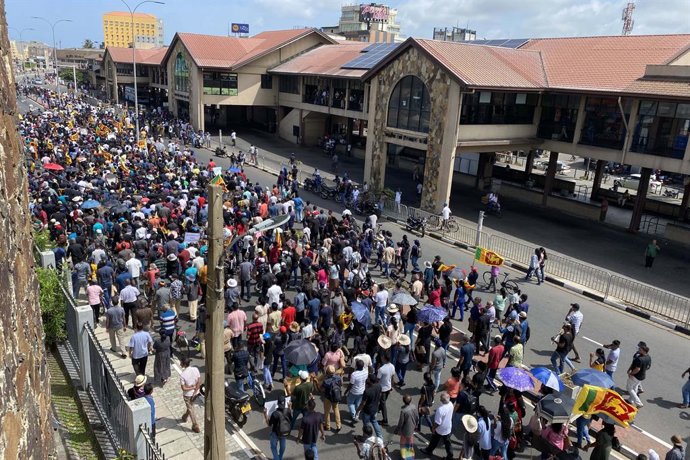 Manifestació a Colombo per demanar la dimissió del president de de Sri Lanka, Gotabaya Rajapaksa