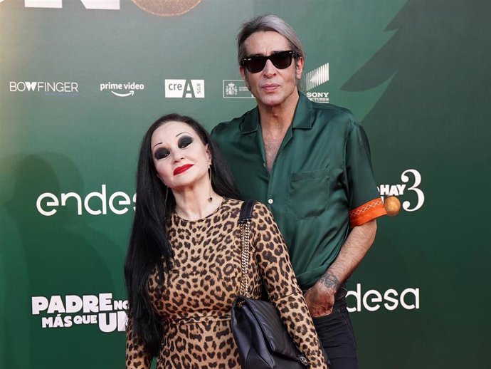 ALASKA Y MARIO VAQUERIDO