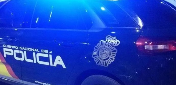 Archivo - Imagen de archivo de un coche de la Policía Nacional