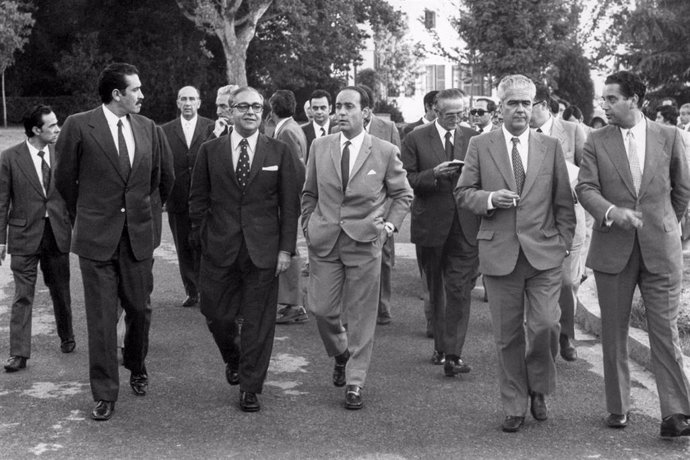 El acto de inauguración del 'Laboratorio Agrario Regional del Ebro estuvo presidido por el subsecretario de Agricultura, Virgilio Oñate, y otras autoridades