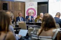 Expertos proponen simplificar los requisitos regulatorios de los medicamentos con valor añadido