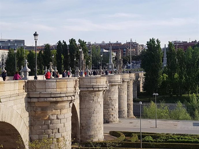 Archivo -  Puente de Toledo, Carabanchel.