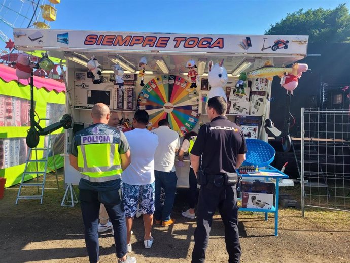 Precinto de un puesto en la Semana Negra de Gijón.