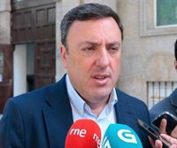 Formoso (PSdeG) reclama a la Xunta la gratuidad de los abonos de transporte metropolitano en autobús