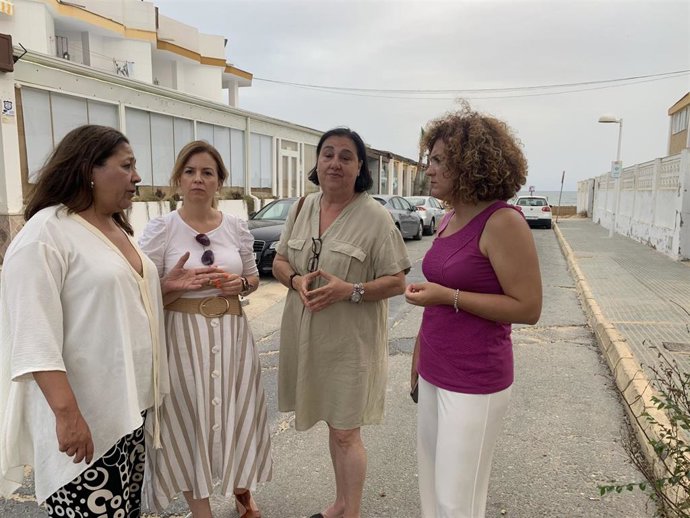 El Ayuntamiento de Punta Umbría (Huelva) comenzará la peatonalización de la calle Sextante tras el verano.