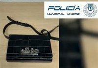 Detenido un hombre con un bolso cuya asa era un puño americano