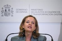 Calviño se reunirá la próxima semana con el sector bancario para abordar el nuevo impuesto