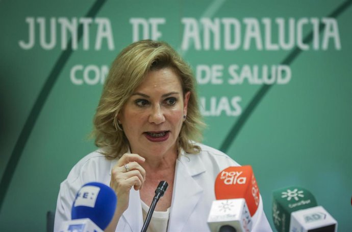 Archivo - La portavoz del grupo de seguimiento del coronavirus, Inmaculada Salcedo, en una imagen de archivo 