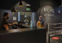 RSG Group España, propietario de McFit y Sergio Ramos by John Reed, compra los gimnasios de Holmes Place