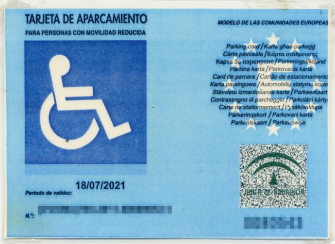 Archivo - Tarjeta personas con movilidad reducida PMR.