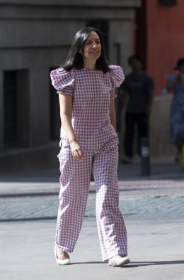 La delegada del Gobierno en la Comunidad de Madrid, Mercedes González, a su llegada al acto 'Infancia con Derechos: Plan de Acción Estatal de la Garantía Infantil Europea, en CaixaForum Madrid, a 6 de julio de 2022, en Madrid (España). 