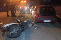 Herido tras conducir borracho su moto por Palma y chocar contra un coche aparcado