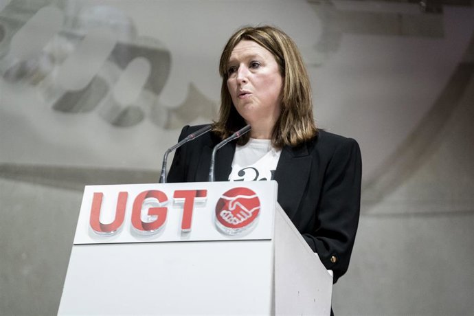 Archivo - La secretaria de salud laboral de UGT, Ana García de la Torre. 