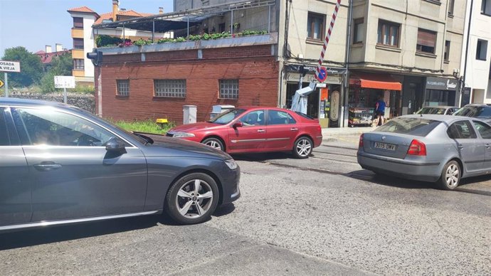 Paso a nivel en Posada de Llanes.