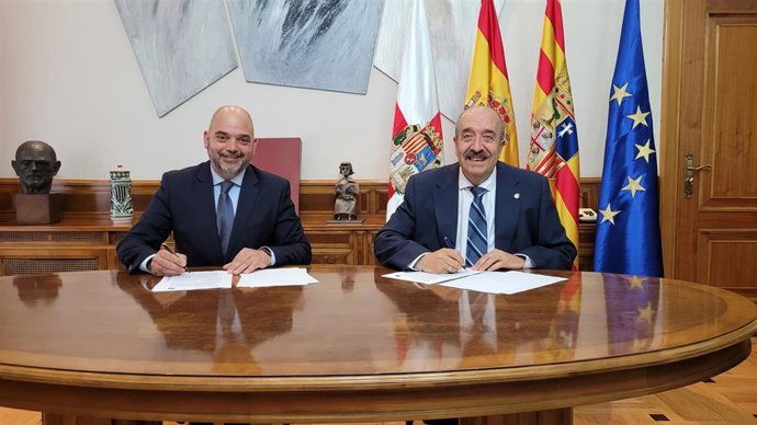 La DPT y la Cámara de Comercio, Industria y Servicios de Teruel han firmado su anual convenio englobado en la iniciativa Emprende Teruel.