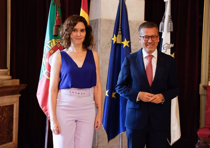 La presidenta de la Comunidad, Isabel Díaz, Ayuso, realiza un viaje institucional a Lisboa.
