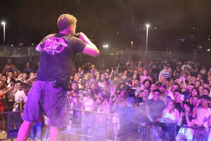 Concierto de Arkano en el exterior del Auditorio Riberas del Guadaíra.