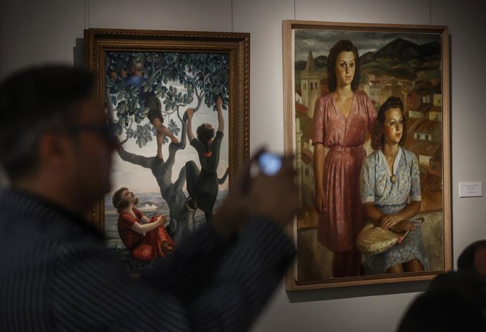 Varias de las obras de la exposición 'La edad dichosa. La infancia en la pintura de Sorolla' durante su presentación, en la Fundación Bancaja, a 14 de julio de 2022