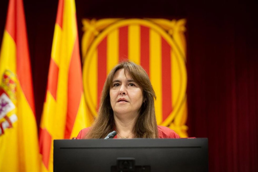 Archivo - La presidenta del Parlament, Laura Borrs, en una imagen de archivo en el pleno.