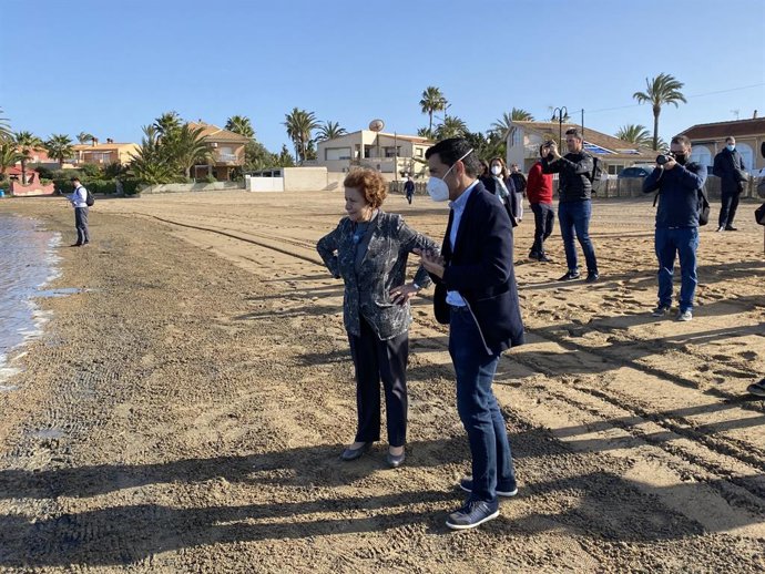 El eurodiputado socialista Marcos Ros visita el Mar Menor