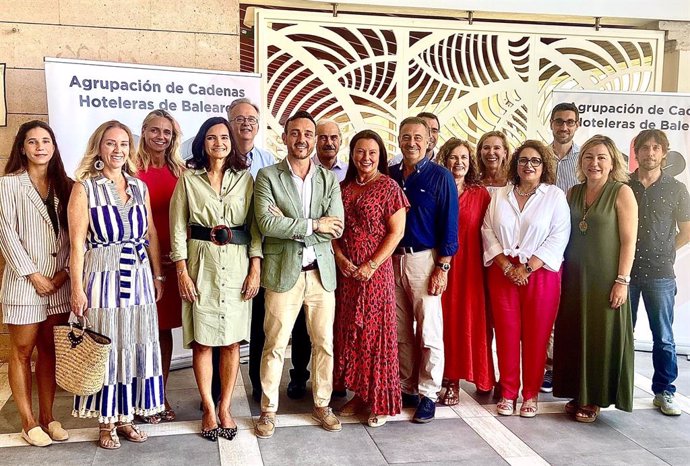 Reunón de la Asamblea General extraordinaria de la Agrupación de Cadenas Hoteleras de Baleares.