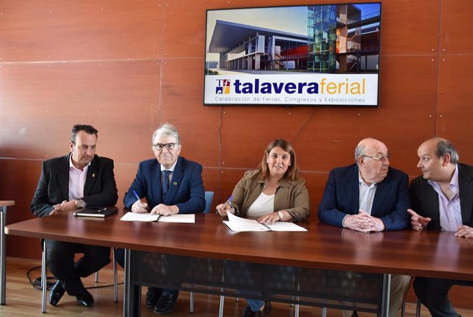 Acuerdo para celebrar el campeonato mundial de ornitología en Talavera.