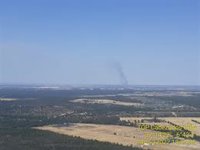 El Infoca trabaja con siete medios aéreos en la extinción de un incendio declarado en Hinojos (Huelva)