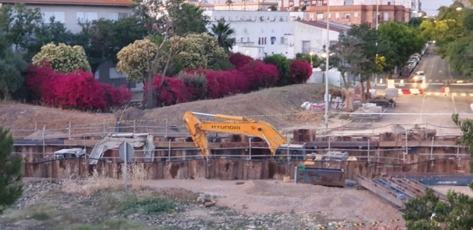 Obras del colector emisario Puerto en Sevilla.