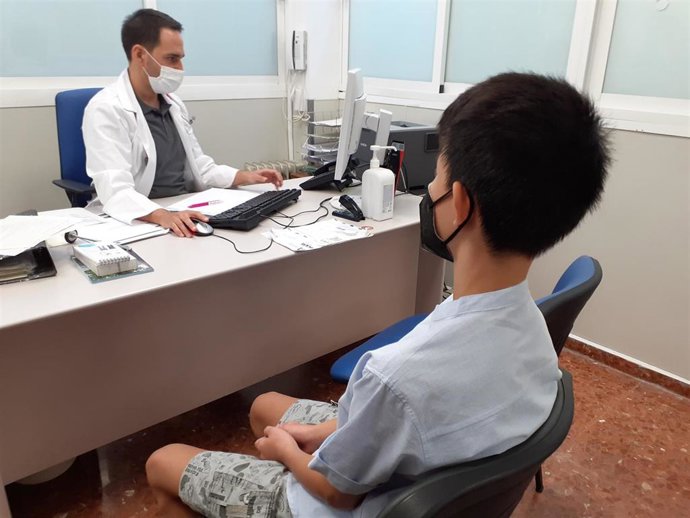 Diego Pascual, neuropediatra del Hospital Virgen Macarena.