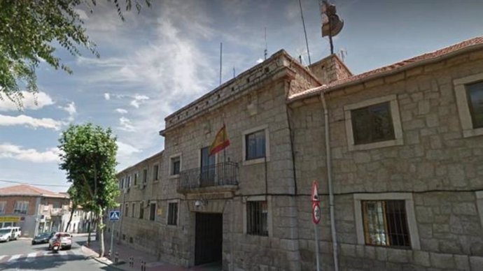 Archivo - Cuartel de la Guardia Civil en Colmenar Viejo.