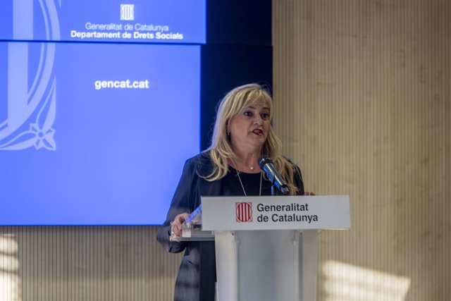 Archivo - La consellera de Drets Socials de la Generalitat, Violant Cervera