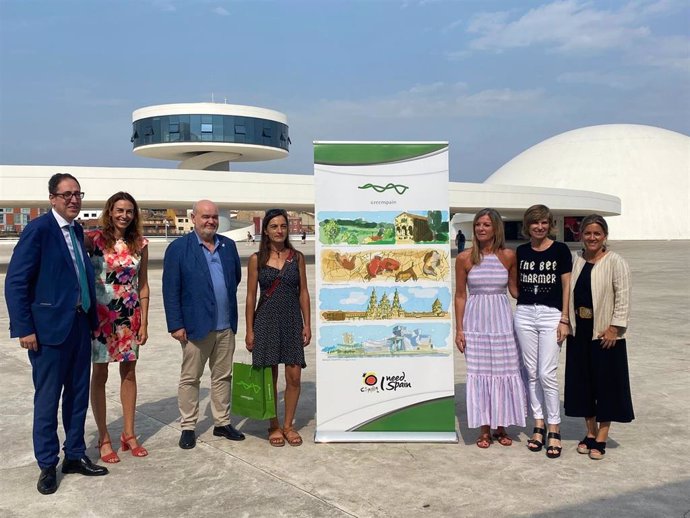 Jesús María García de Cos; Marta Barca; Fernando de la Pinta; Sofia González Berdasco; Graciela Blanco  Nava Castro, y Blanca Pérez-Sauquillo.