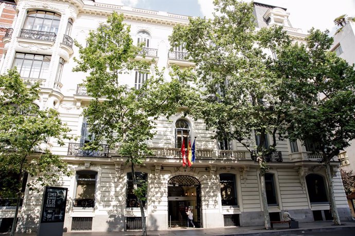 Fachada del Ilustre Colegio de Abogados de Madrid (ICAM), que pasa a llamarse Colegio de Abogacía de Madrid, a 11 de julio de 2022, en Madrid (España). Fundado en el año 1596, el Colegio de Abogados de Madrid ha sido renombrado tras un acuerdo firmado p