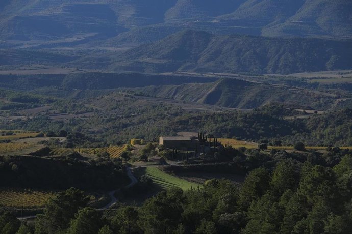 Archivo - Familia Torres en Sant Miquel de Tremp (Lleida)