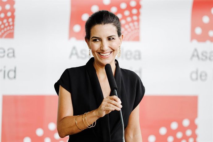 La portavoz de Vox en la Asamblea de Madrid, Rocío Monasterio, comparece en una sesión plenaria, en la Asamblea de Madrid, a 23 de junio de 2022, en Madrid (España). 