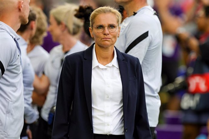 Sarina Wiegman coach of England during the UEFA Women's Euro 2022, Group A football match between England and Norway on July 11, 2022 at the American Express Community Stadium in Brighton and Hove, England - Photo Nigel Keene / ProSportsImages / DPPI