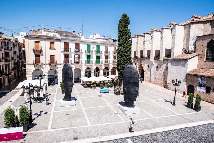 La Fundación Hortensia Herrero muestra en Gandia las esculturas Silvia y María de Jaume Plensa