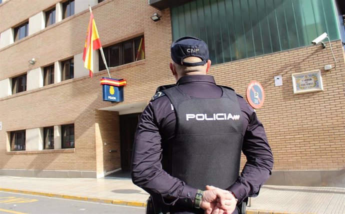 Nota De Prensa: "La Policía Nacional Detiene A Dos Hombres Tras Sustraer Y Dañar Elementos Ferroviarios"