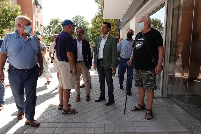 El Ayuntamiento de Granada culmina obras de mejora de accesibilidad en el entorno de las Torres.