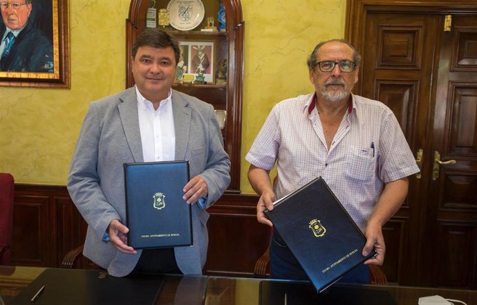 Renovación del convenio de colaboración del Ayuntamiento de Huelva y Facua