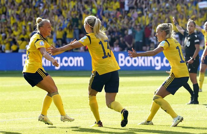 La selección de Suecia en un encuentro de la Eurocopa femenina